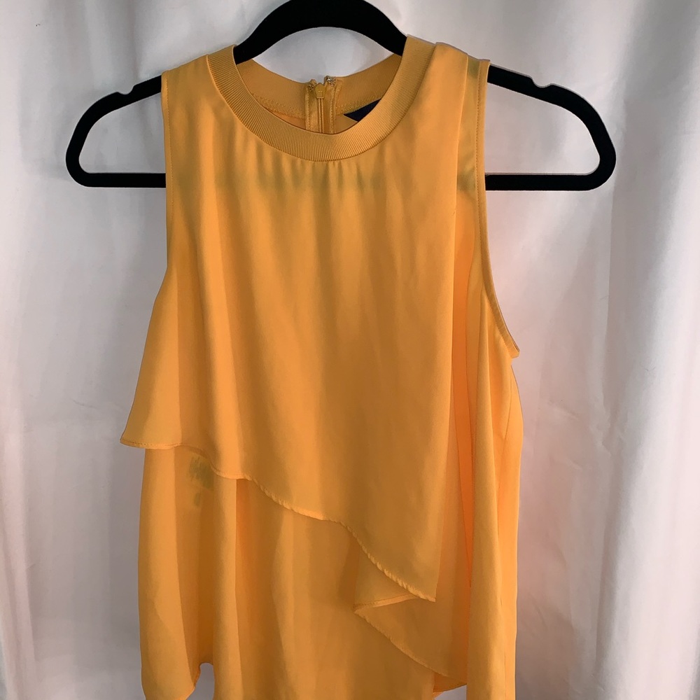 Small Yellow layered Rachel Roy sleeveless top!
